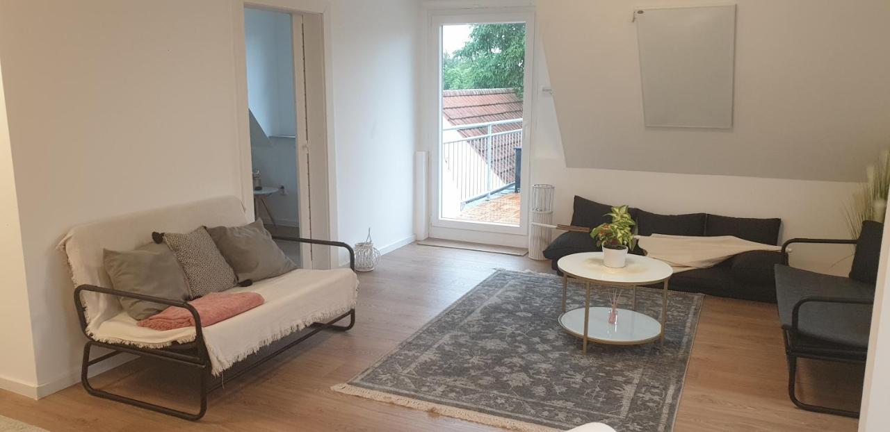 Frisch Renoviert Mit Dachterrasse - Geniesse Ruhe Und Gruen Nahe Neustadt Aisch Neustadt an der Aisch Exterior foto